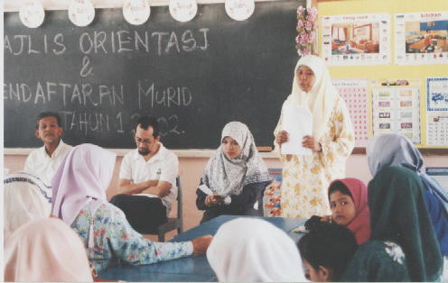 Guru Kelas tahun satu 2002
